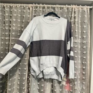 Elegant Women's Striped Crew Neck Sweater - Black and White